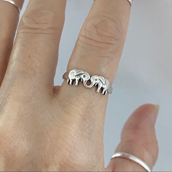 Sterling Silver Small Kissing Elephant Ring, Spirit Animal, Silver Rings, Luck - Picture 4 of 12